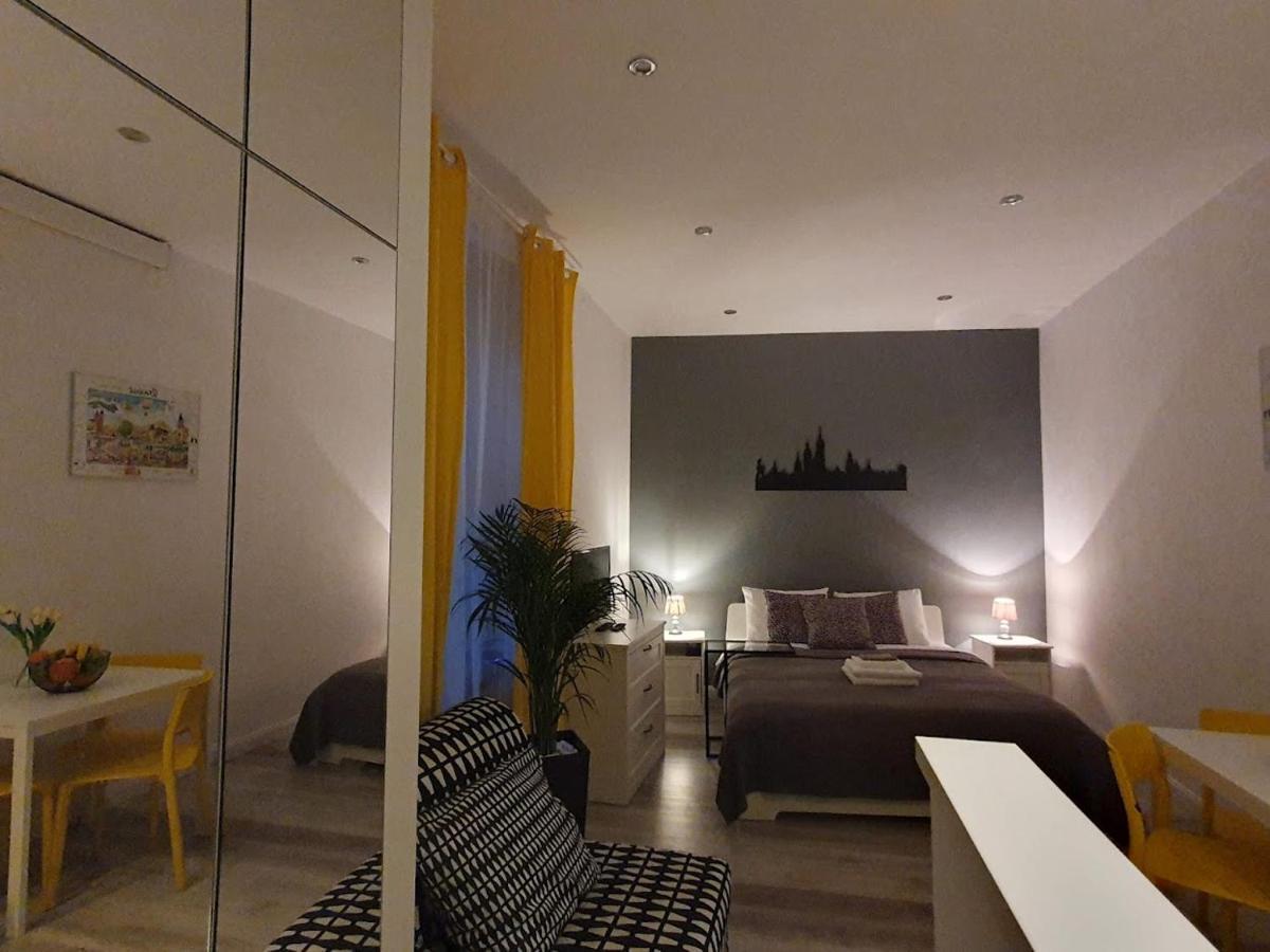 L-2 Krakow Center Studio O&P Apartfamily מראה חיצוני תמונה