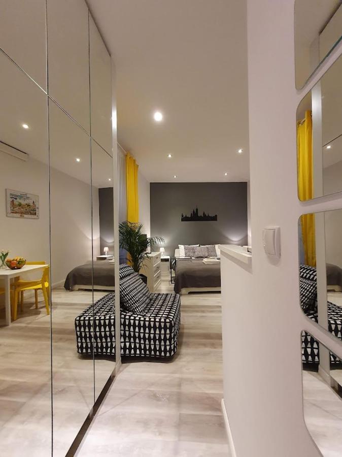 L-2 Krakow Center Studio O&P Apartfamily מראה חיצוני תמונה